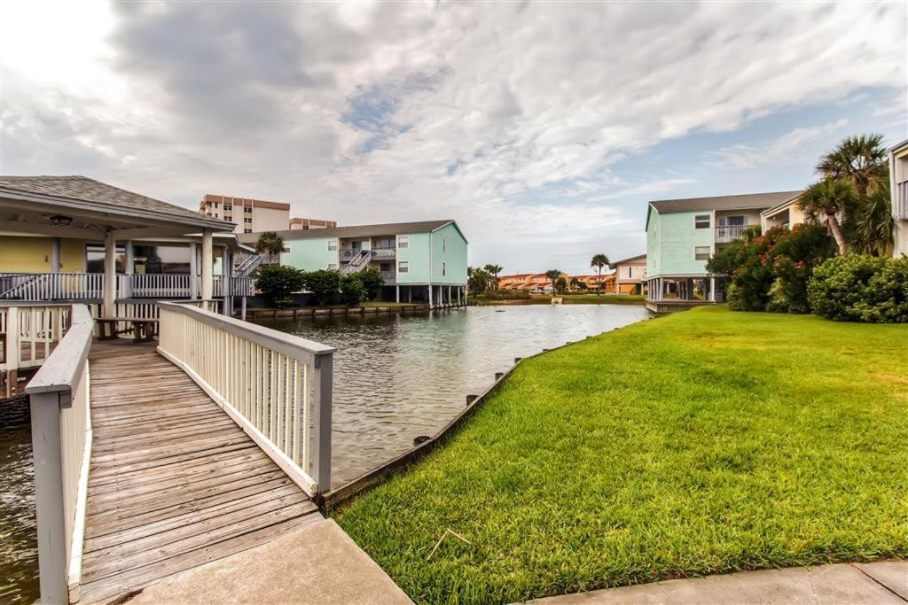 Renovated Pensacola Beach Condo With Community Pool! Extérieur photo